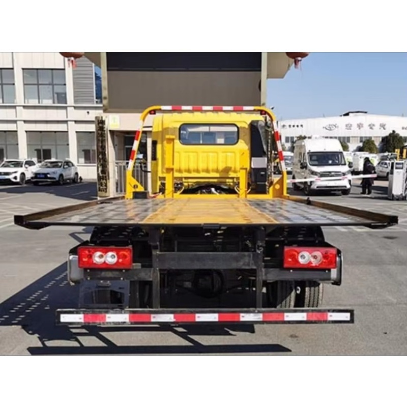 Nouveau camion de dépannage à  - Auto Repair Shop With Towing avis et prix